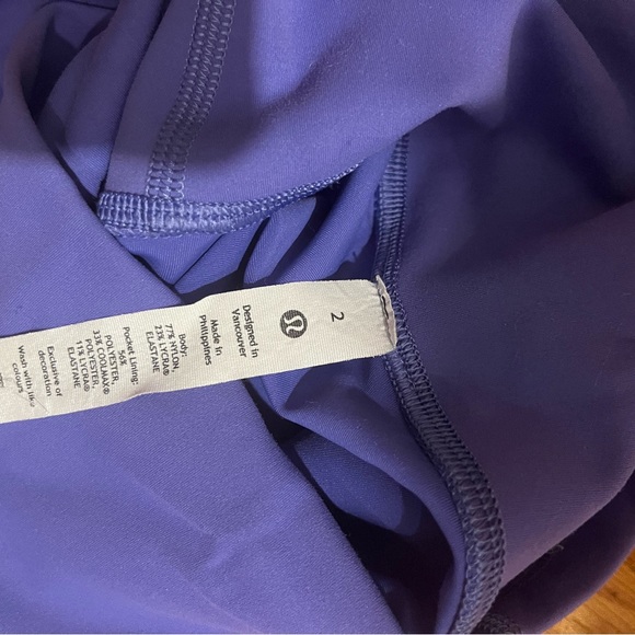 Lululemon Wonder Train Leggings - Picture 2 of 4